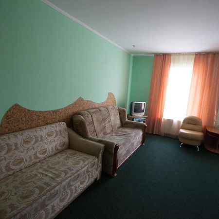 Formula 1 Motel İvano-Frankivsk Dış mekan fotoğraf